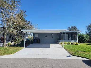 3390 Tower Overlook Drive a Lake Wales, FL Mobile or Manufactured Home for Sale